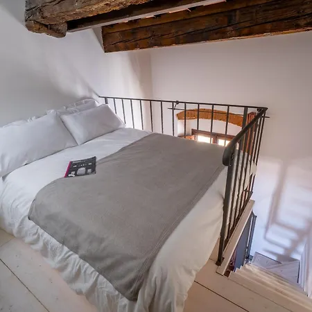 Magnoli 20 * فلورنس